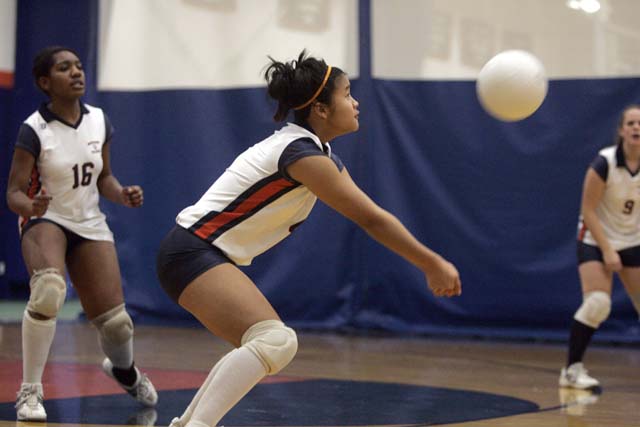 GIRLS_VOLLEYBALL_09