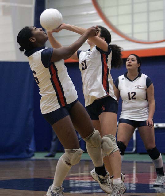 GIRLS_VOLLEYBALL_16