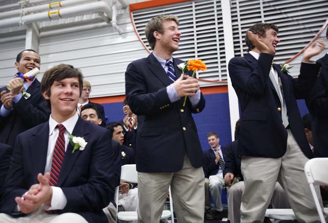 GRADUATION_2008_040