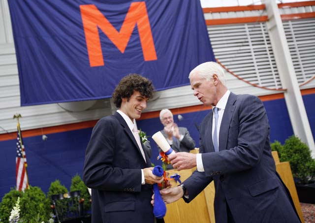 GRADUATION_2008_047