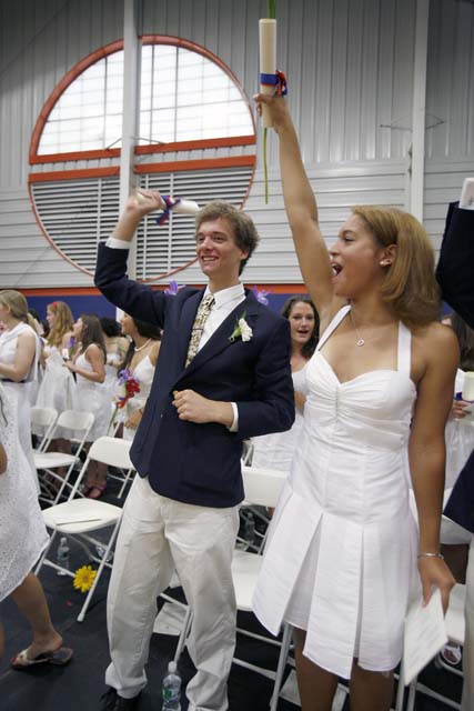 GRADUATION_2008_054