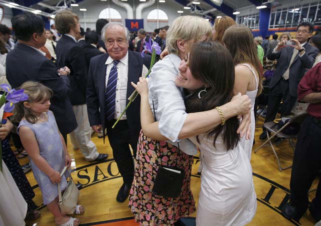 GRADUATION_2008_059