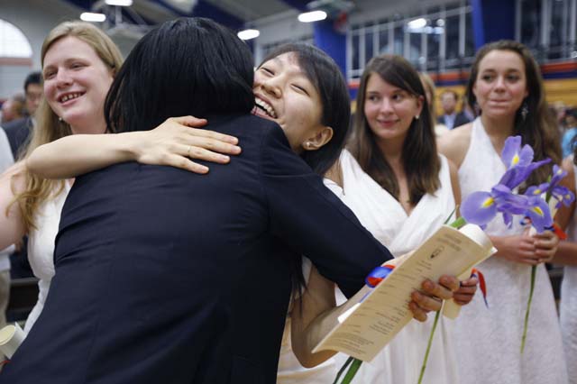 GRADUATION_2008_065