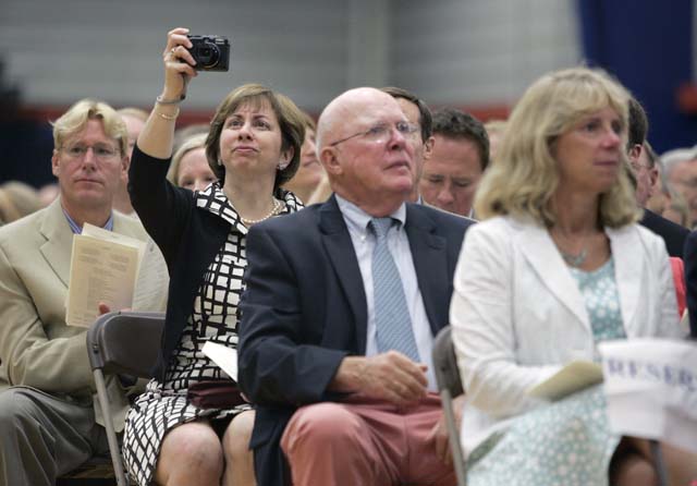 GRADUATION_2008_095
